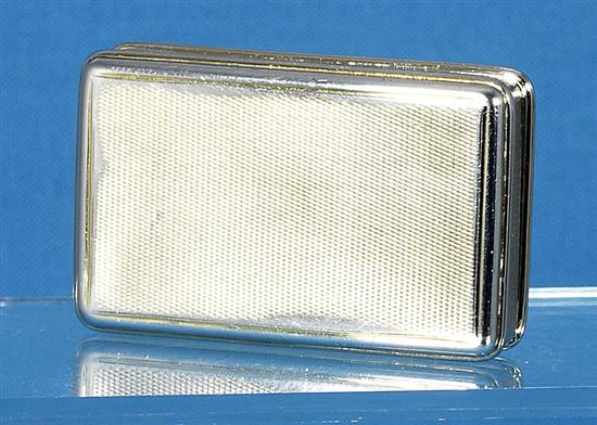 A George III silver snuff box, by William Eley II, Length 85mm. Weight: 4.1oz/130grms